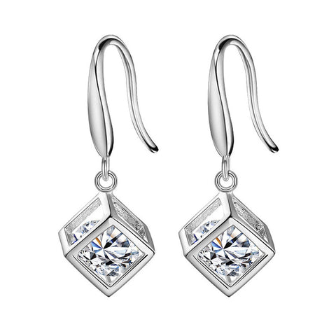 Best Selling Delicate Crystal Pendant Jewelry Earrings For Women Party Wedding Banquet Elegant Square Earrings Accessories Gift