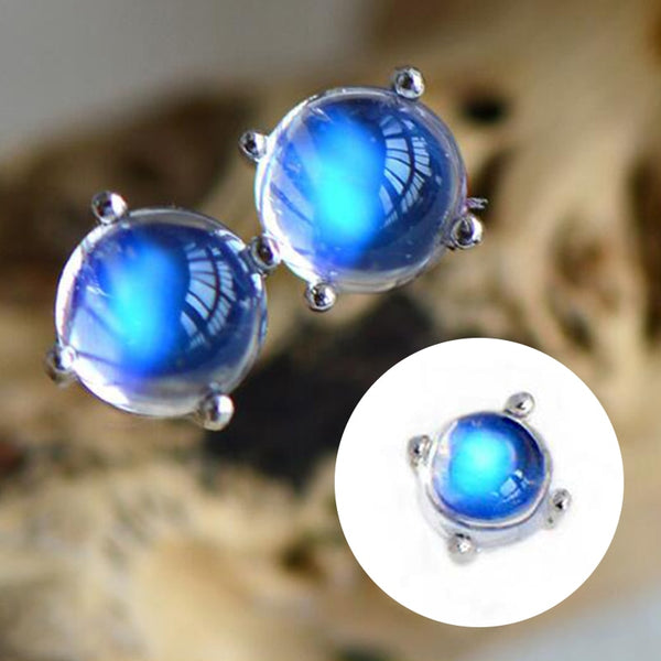 Personality Blue Moonstone Earrings for Women 2020 Fashion Crystal Stud Earrings Jewelry Girls Silver Earring For Party Gift D30